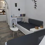 Little Garden Apartment *