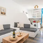 Apartment Little Garden *