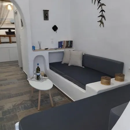 Little Garden Apartman *