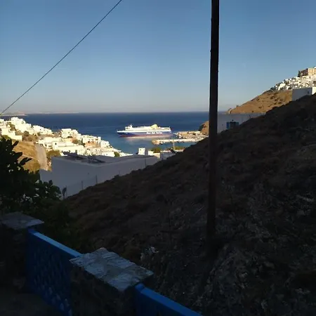 Little Garden Péra Jalósz